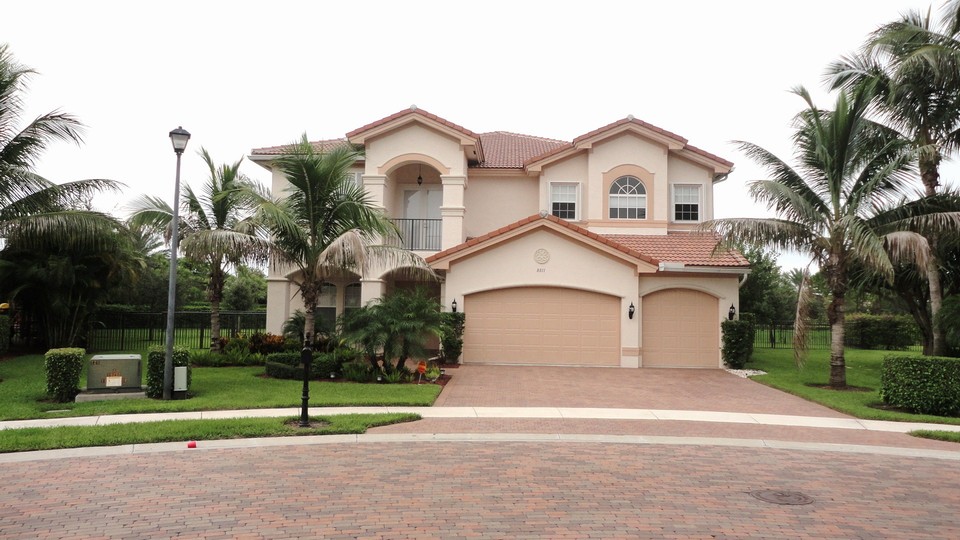 welcome home! this property is on a tremendous pie-shaped lot with a gorgeous pool & spa.