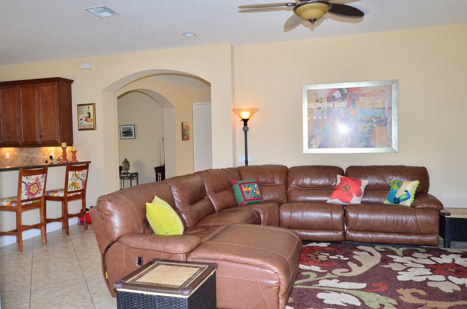 family room the large family room has recessed lighting and plenty of room.