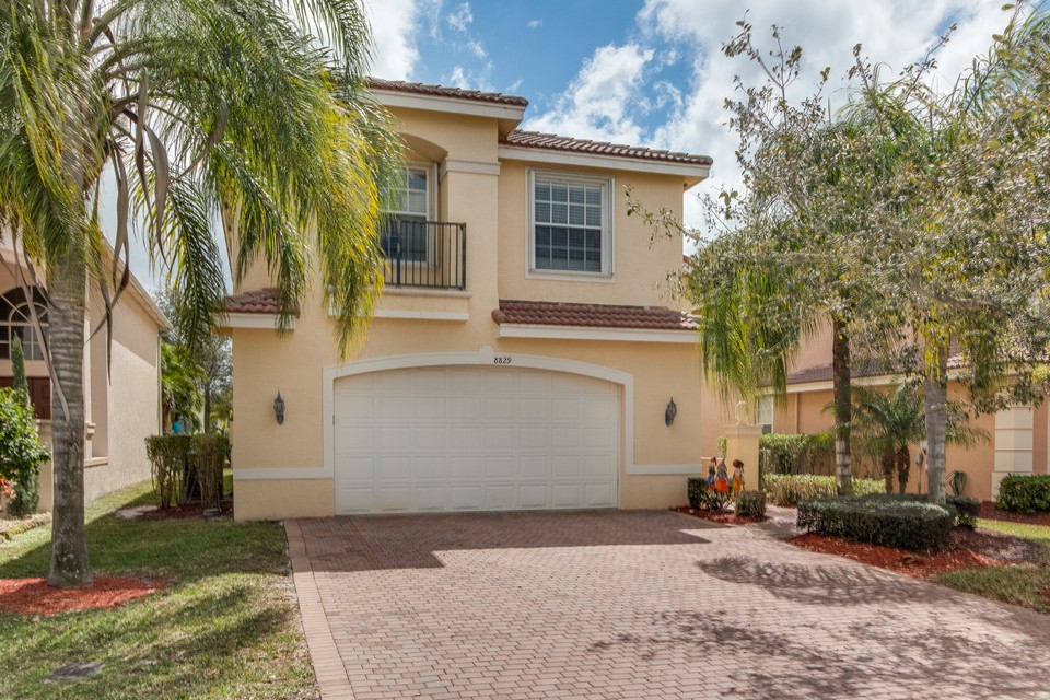8829 Sandy Crest Lane