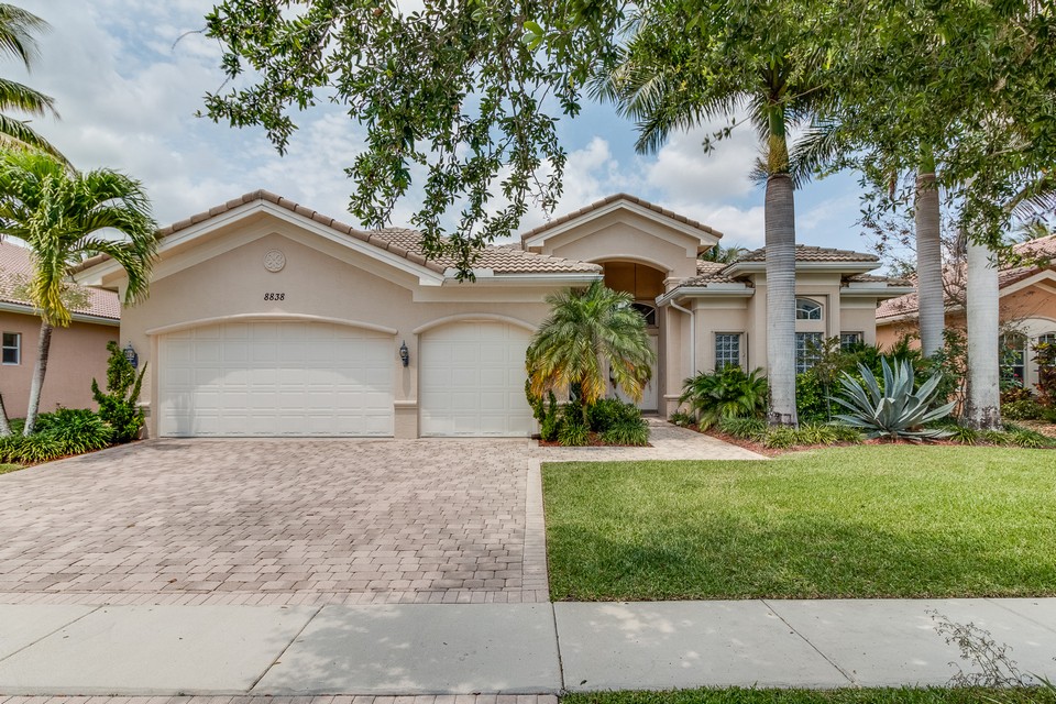 8838 Woodgrove Ridge Court