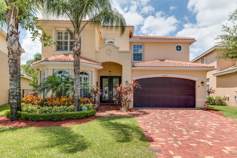8309 Emerald Winds Circle