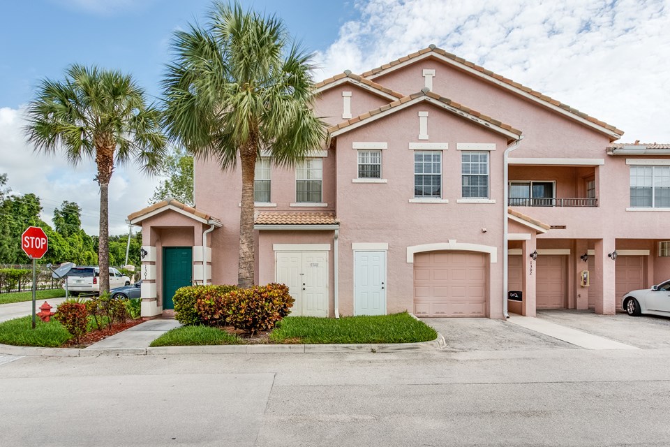1301 Belmont Place