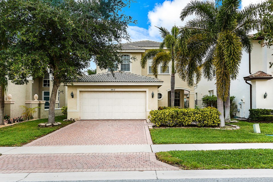 8812 Sandy Crest Lane
