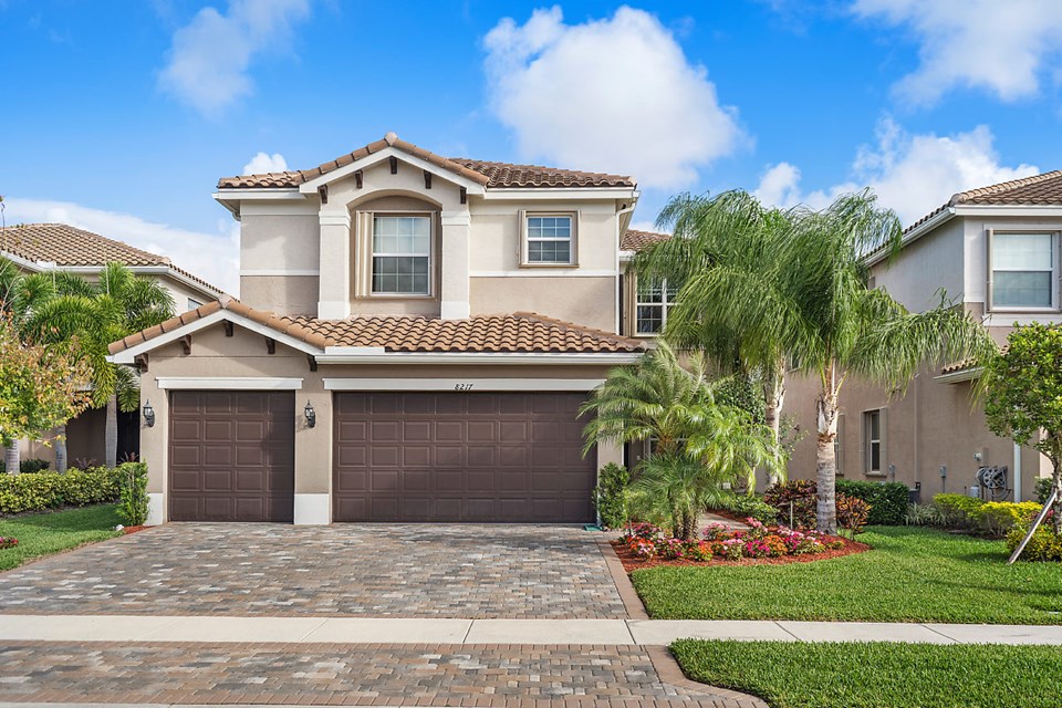 8217 Fiera Ridge Drive