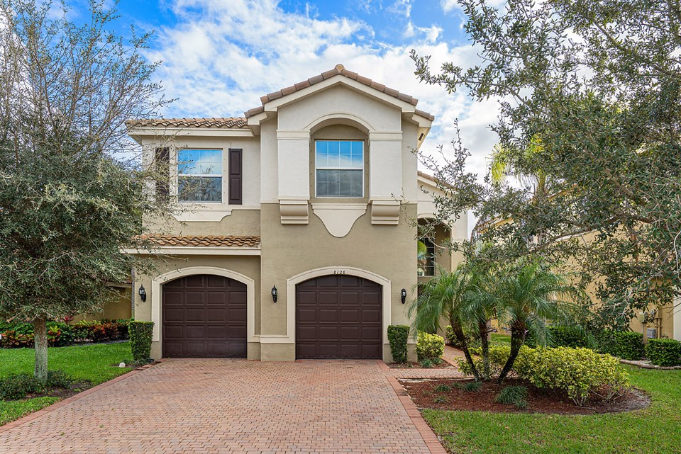 8126 Kendria Cove Terrace
