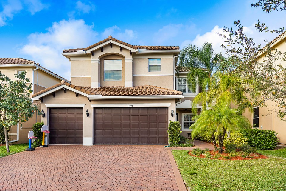11603 Mantova Bay Circle