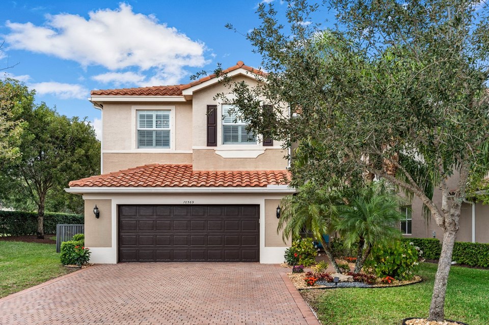 10569 Cape Delabra Court