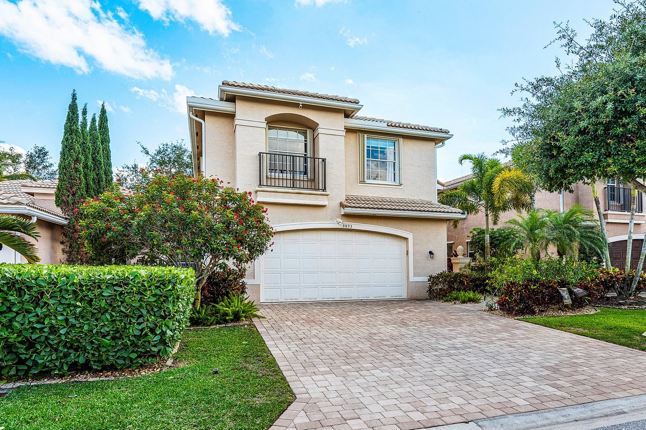 8893 Sandy Crest Lane