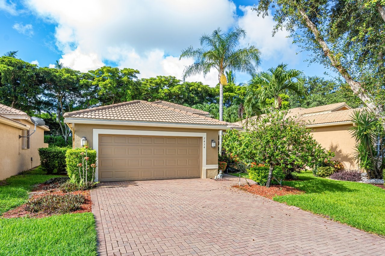7434 Ringwood Terrace